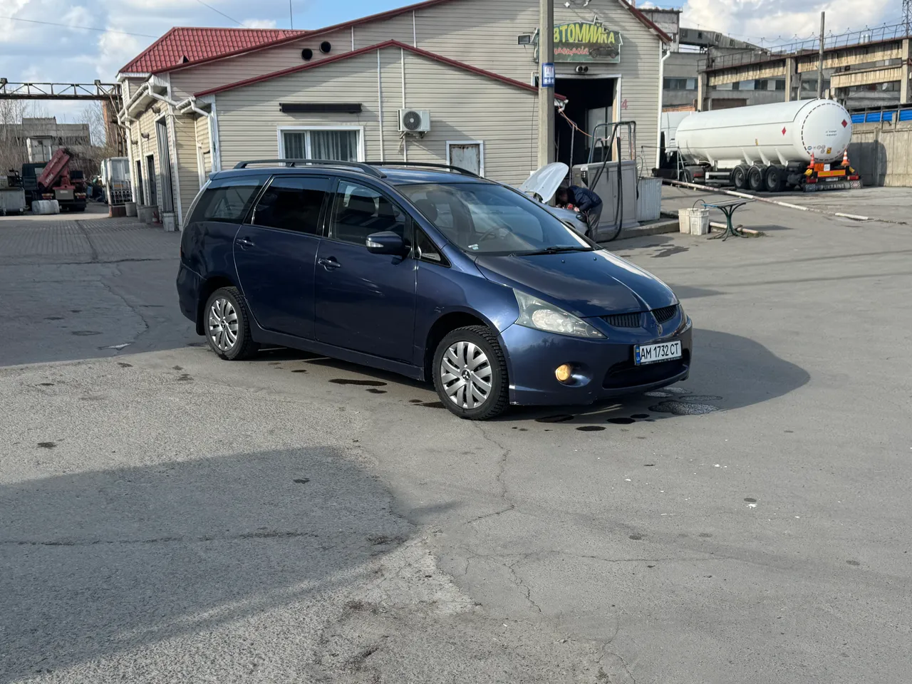 Mitsubishi Grandis - фото 22