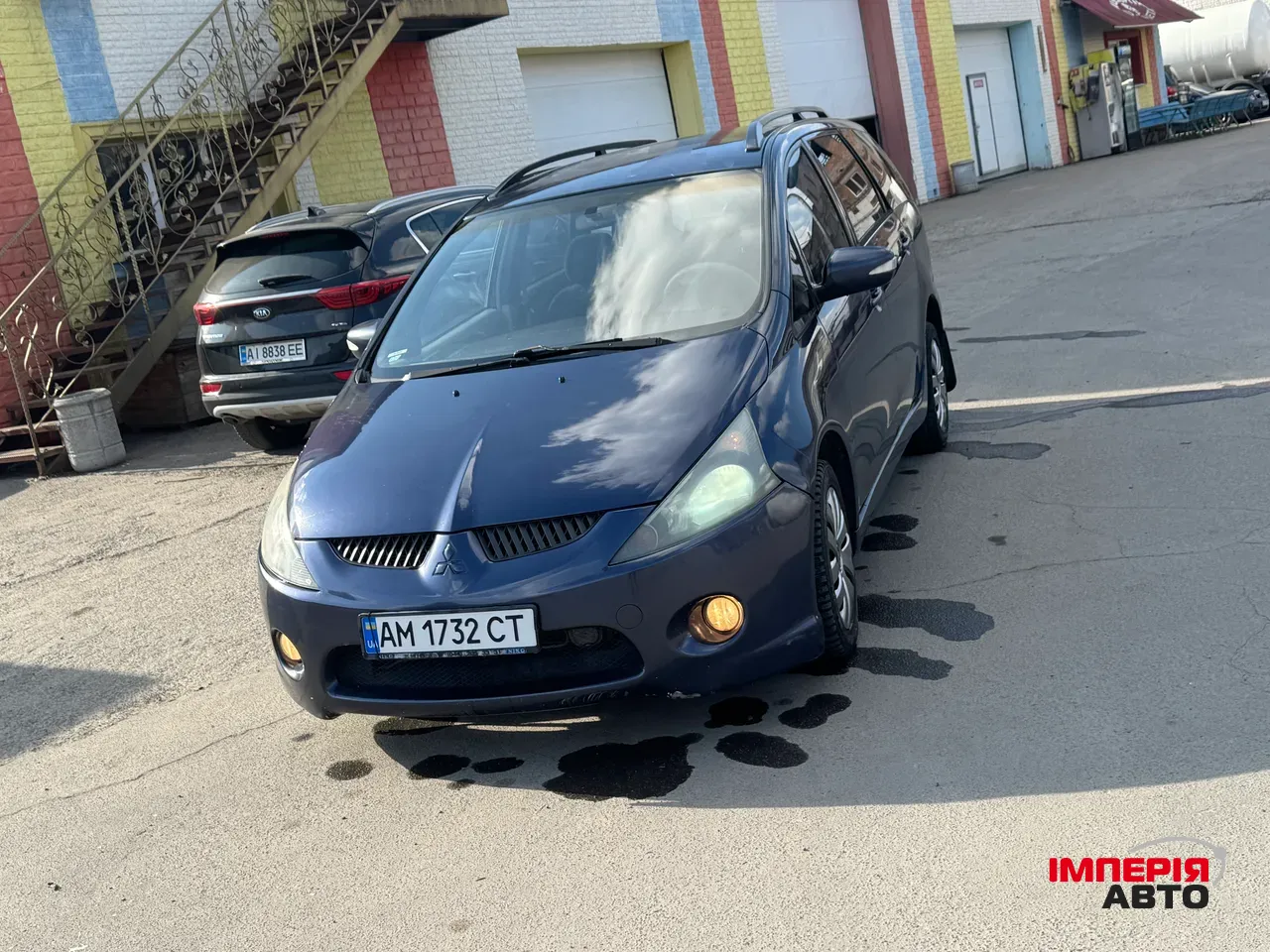 Mitsubishi Grandis - фото 1