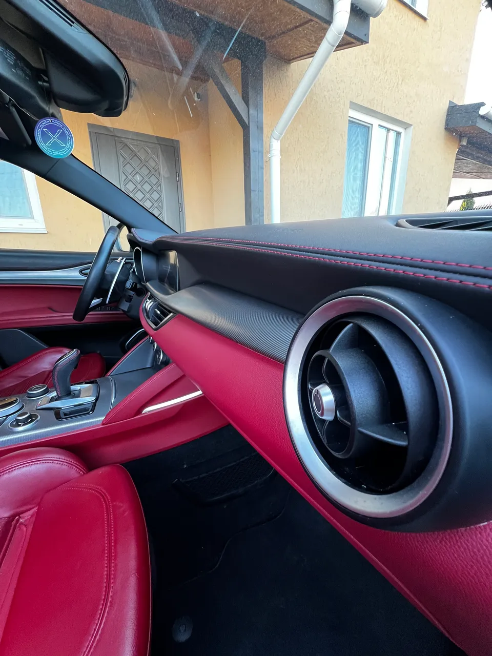 Alfa Romeo Stelvio - фото 12