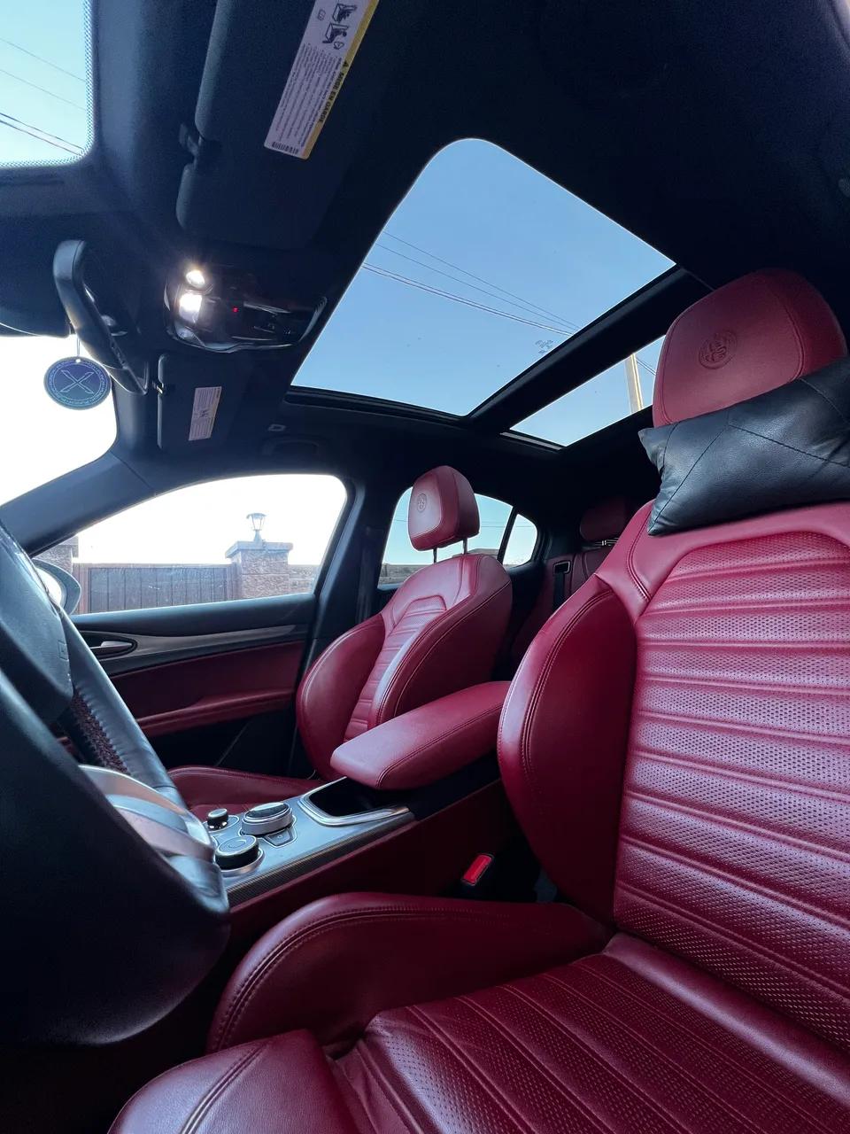 Alfa Romeo Stelvio - фото 14