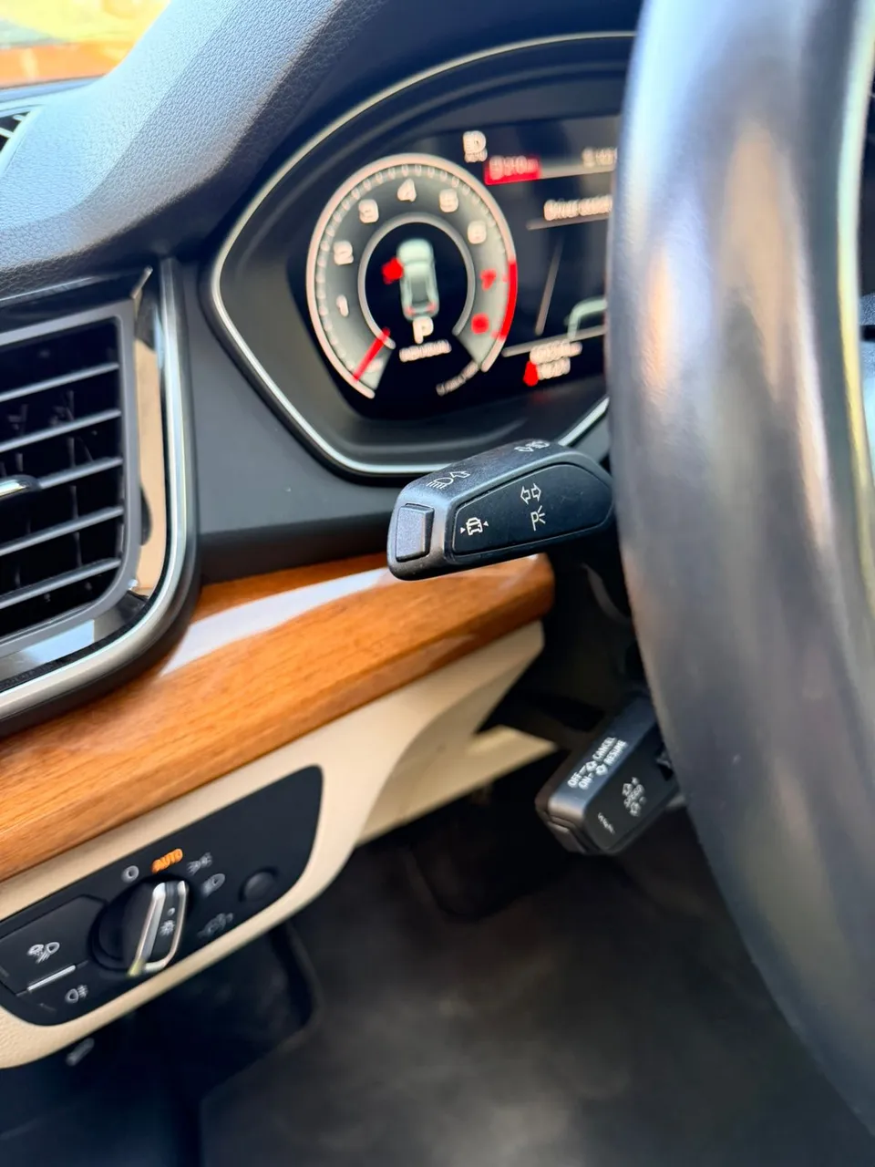 Audi Q5 - фото 15