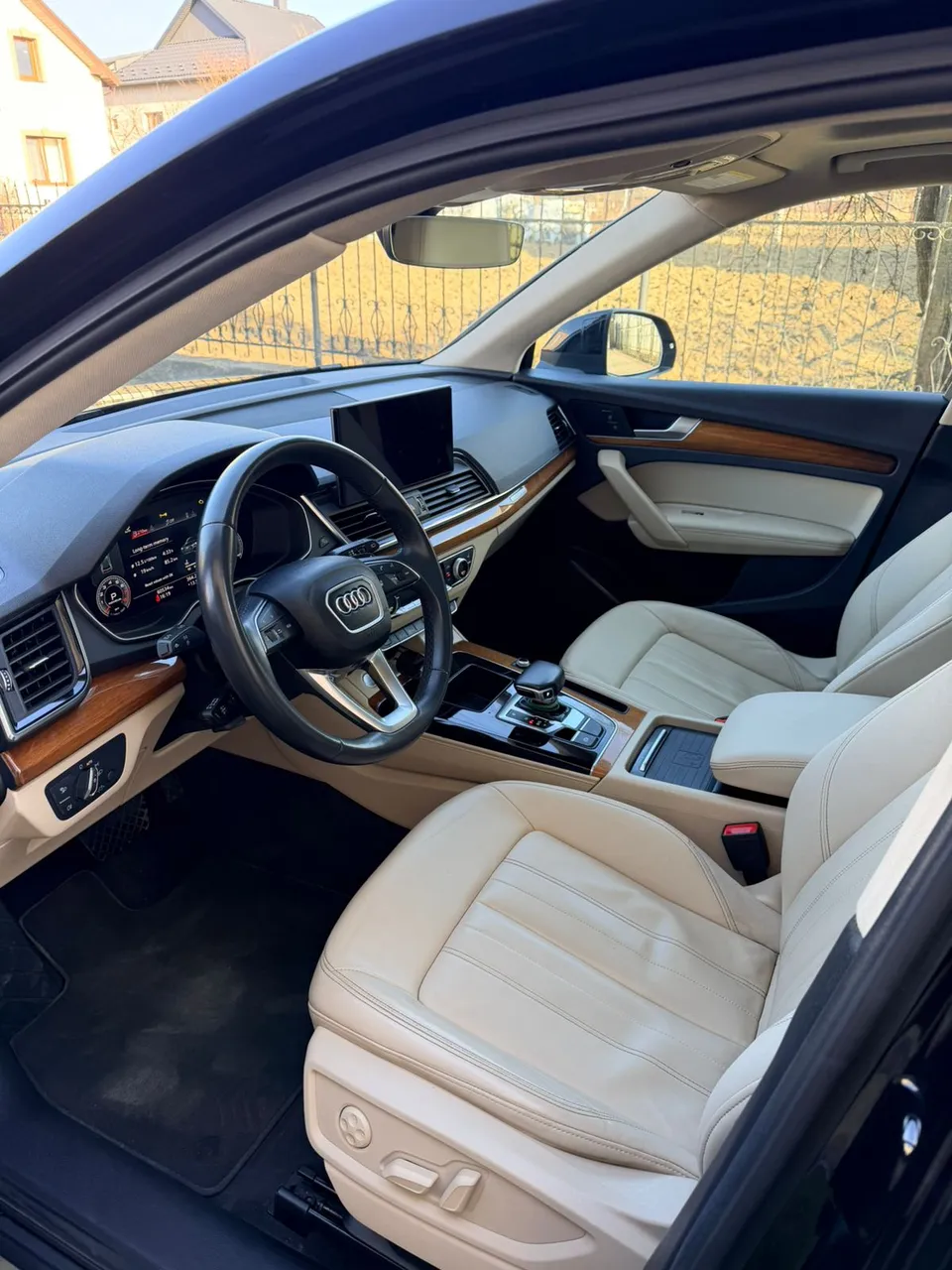 Audi Q5 - фото 22