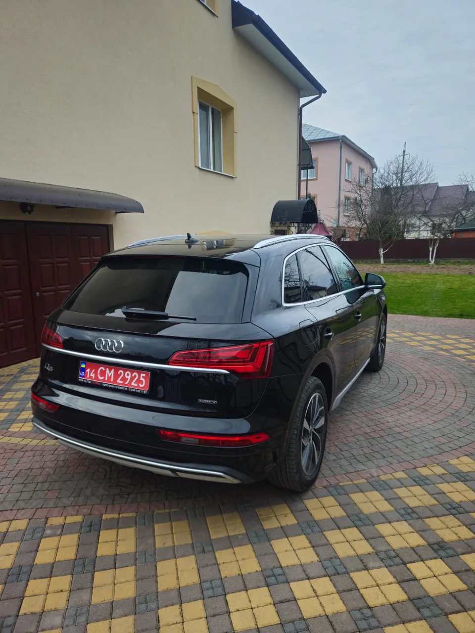 Audi Q5 - фото 9