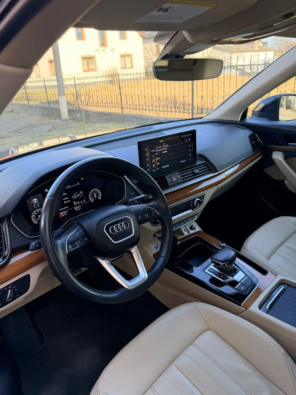 Audi Q5 - фото 14