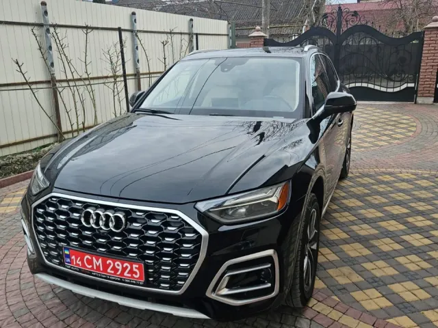 Audi Q5 - фото 3