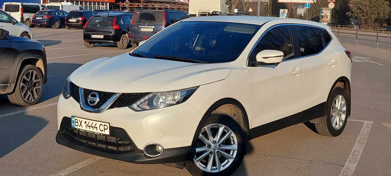 Nissan Qashqai - фото 6