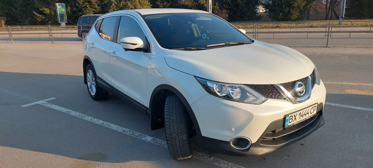 Nissan Qashqai - фото 5