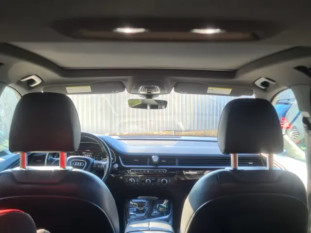 Audi Q7 - фото 4