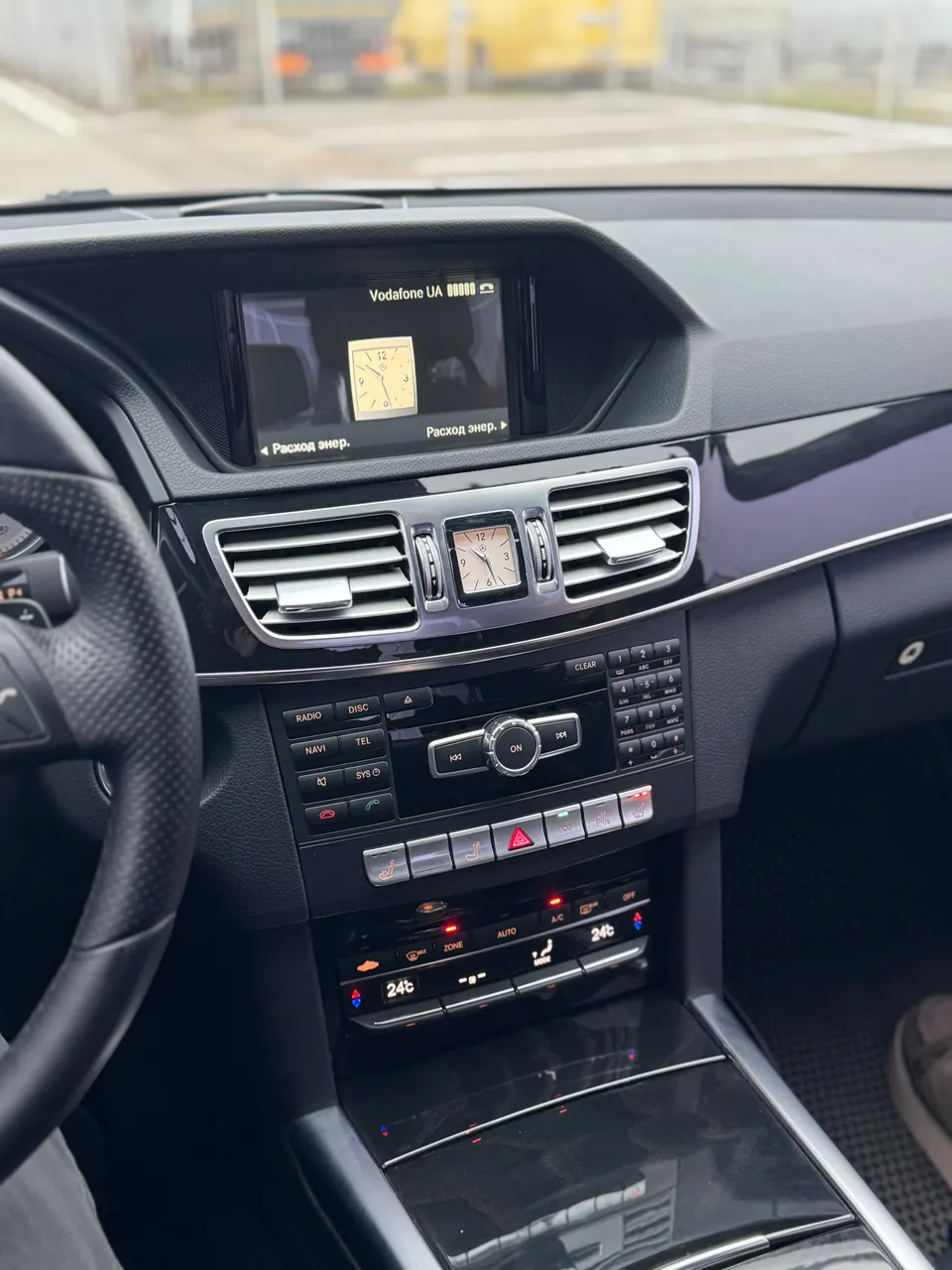 Mercedes-Benz E-Класс - фото 19