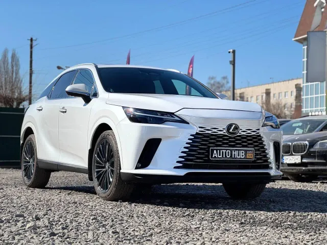 Lexus RX - фото 2