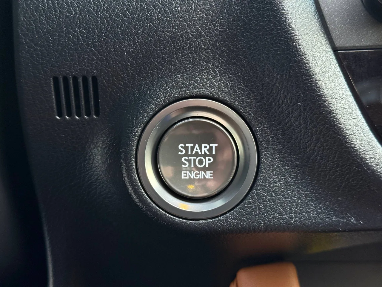 Lexus RX - фото 28