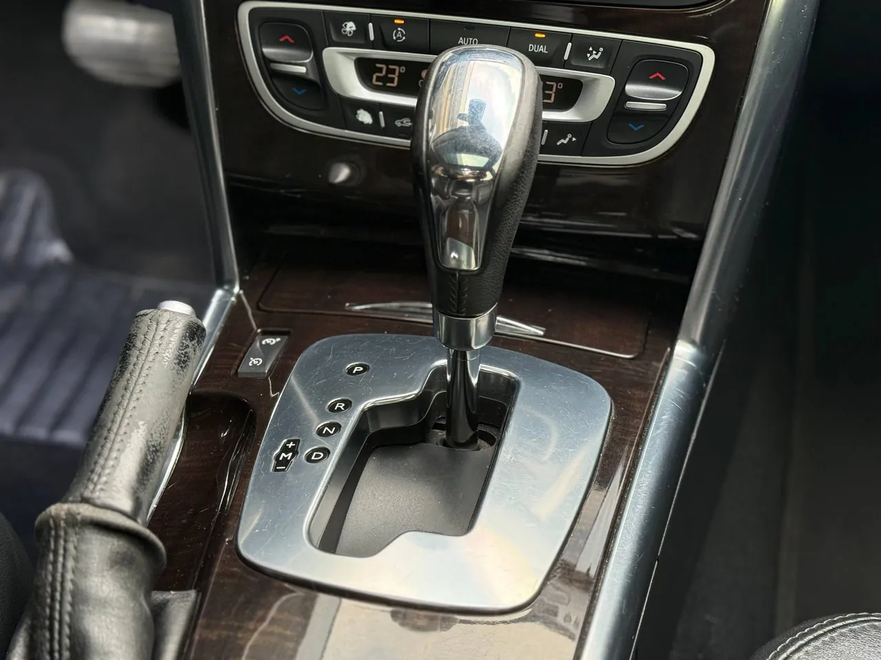 Renault Latitude - фото 21