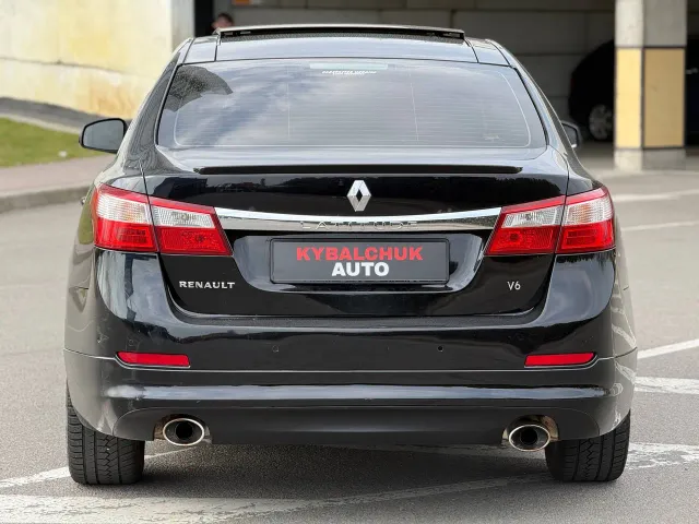 Renault Latitude - фото 5