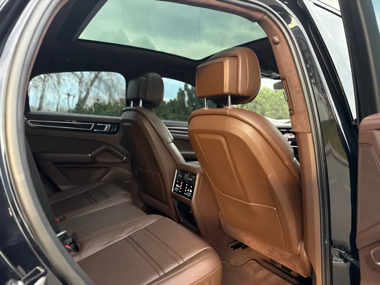 Porsche Cayenne - фото 9