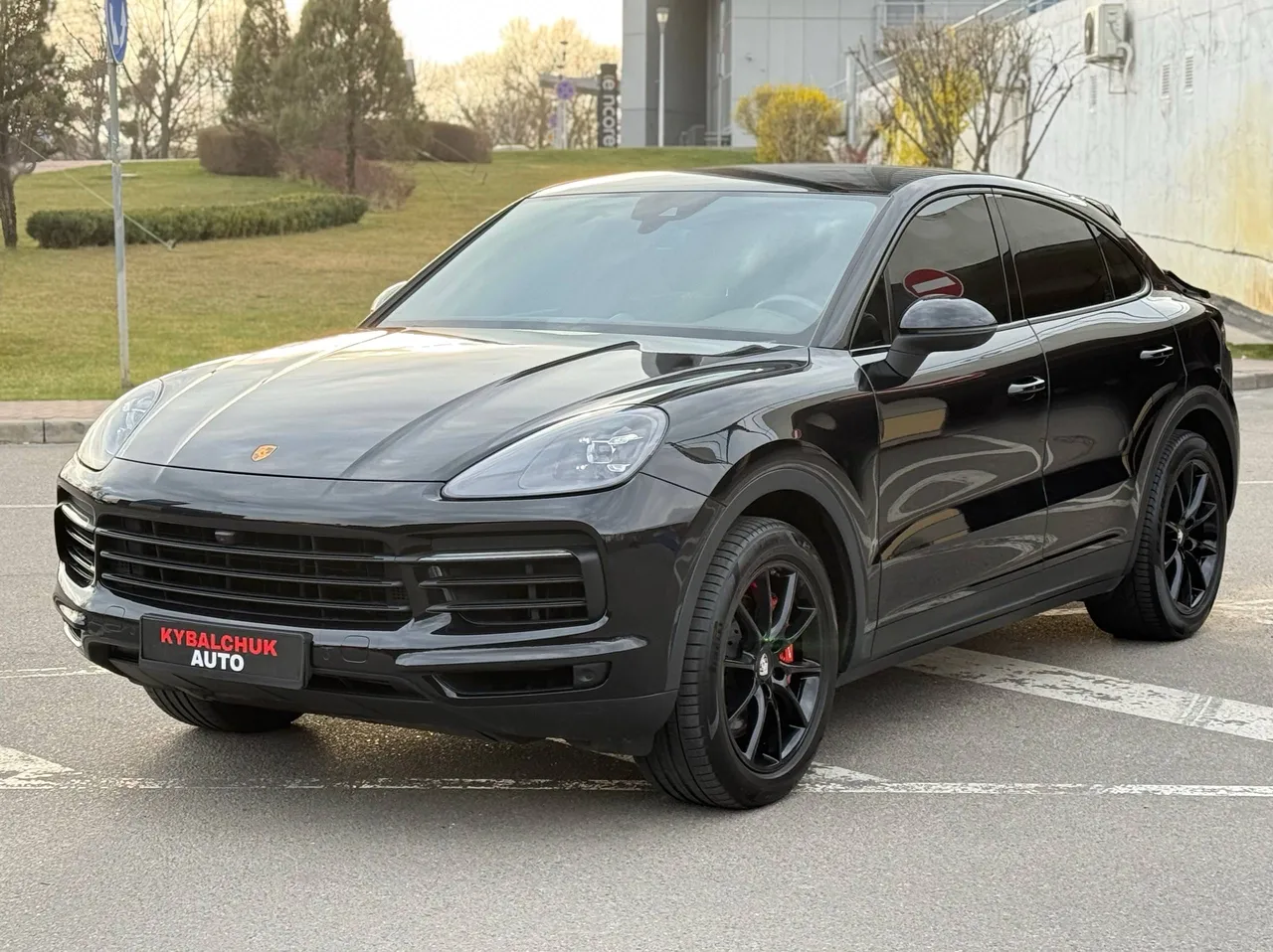 Porsche Cayenne - фото 1