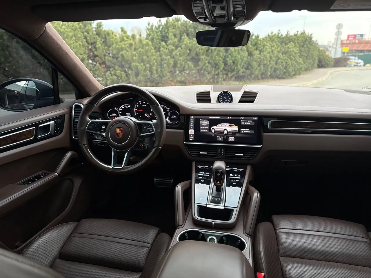 Porsche Cayenne - фото 7