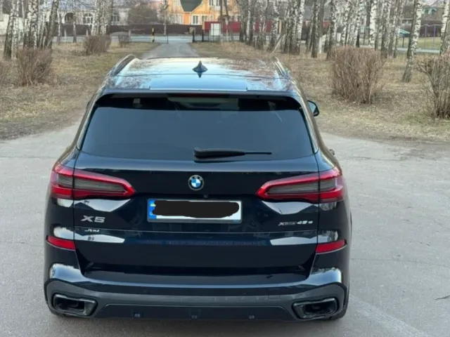 BMW X5 - фото 5