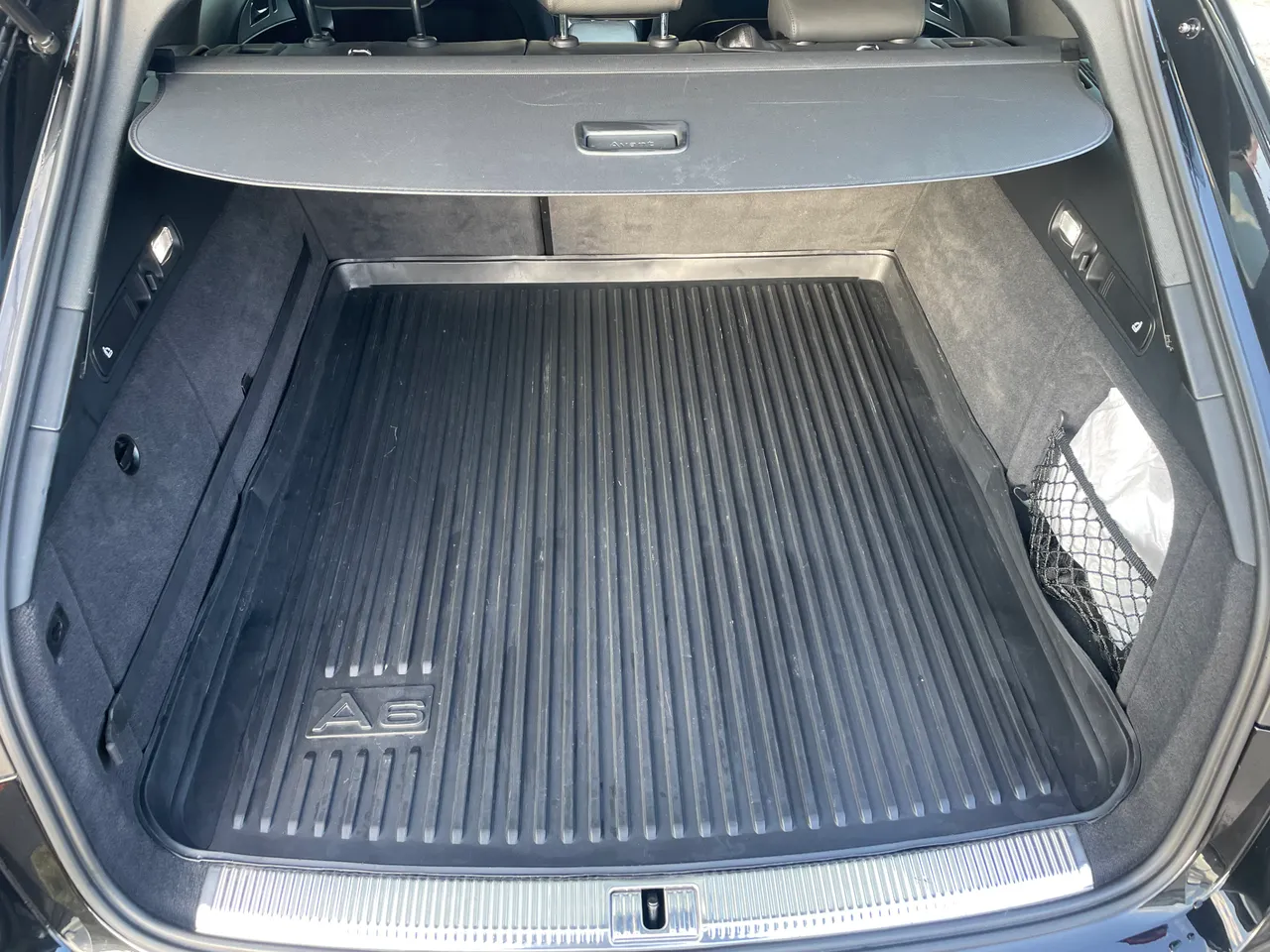 Audi A6 - фото 13