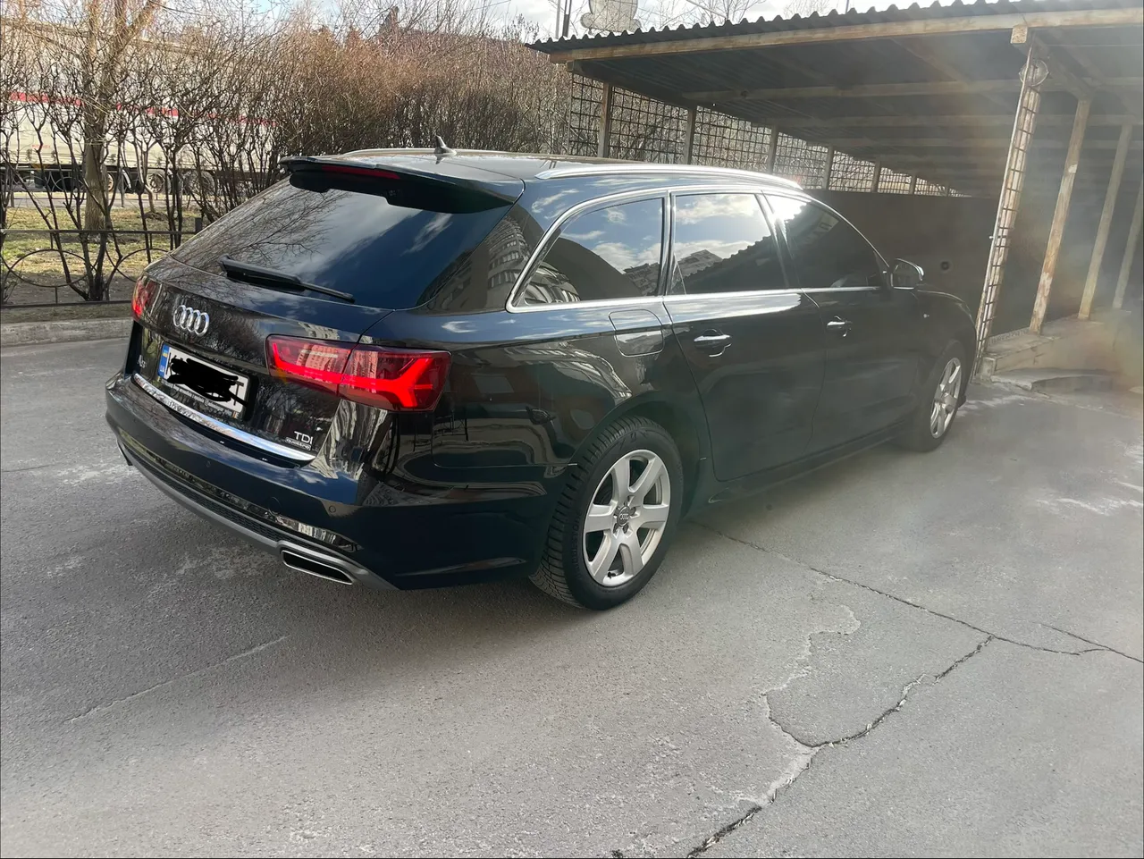 Audi A6 - фото 6