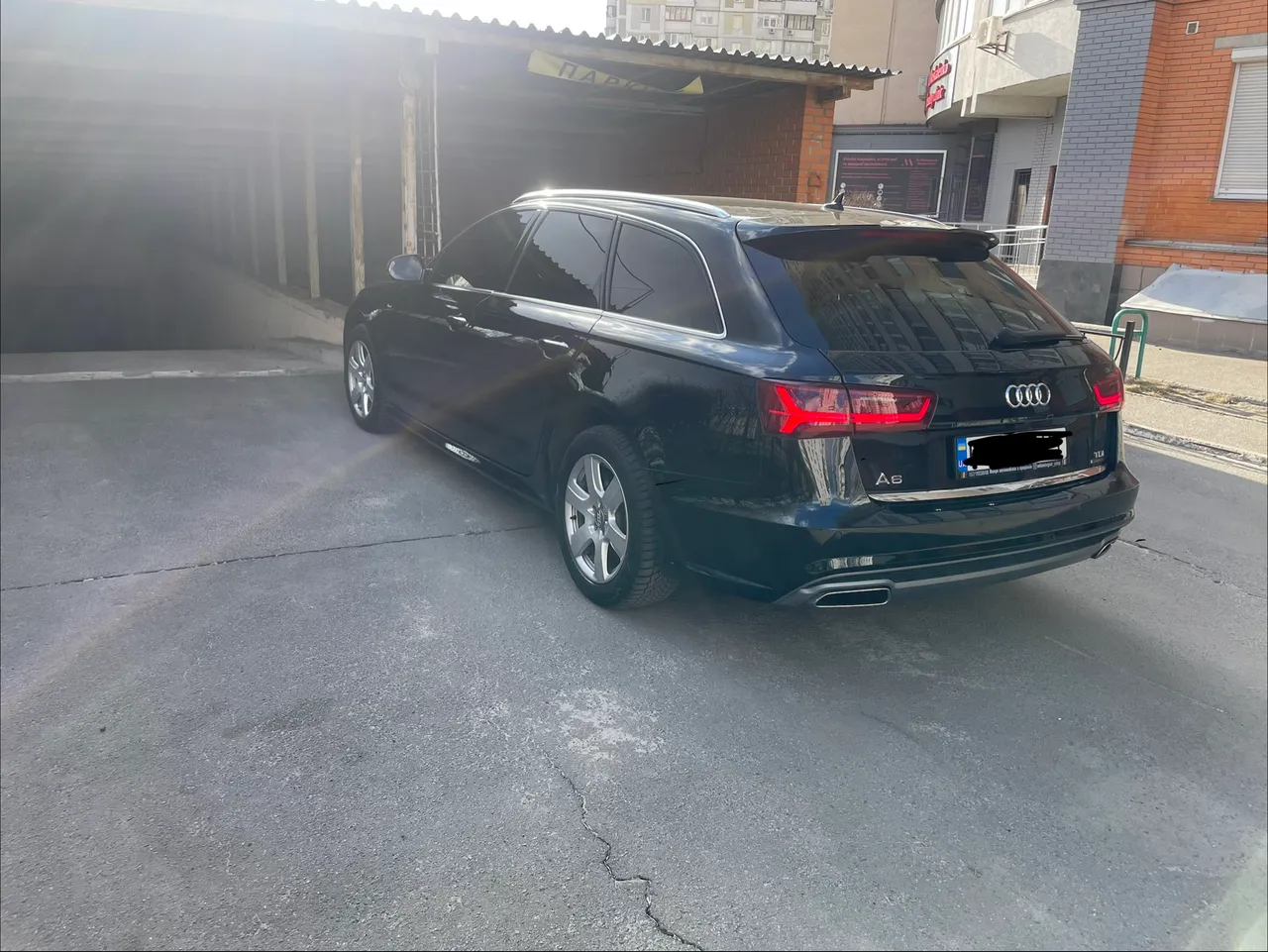 Audi A6 - фото 7