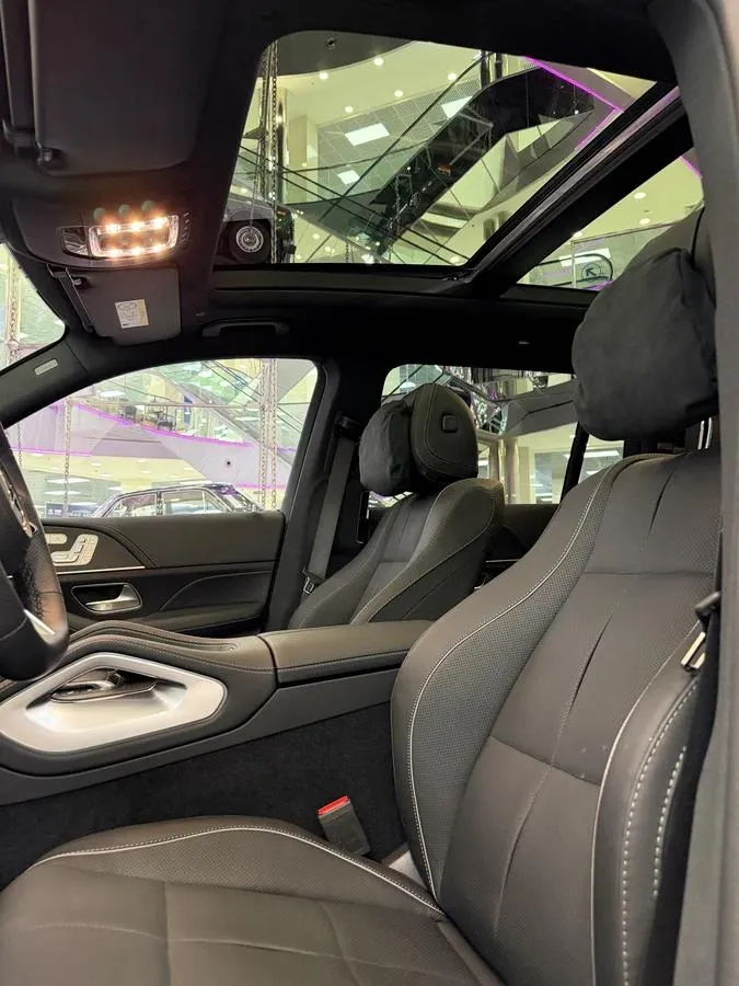 Mercedes-Benz GLS - фото 9