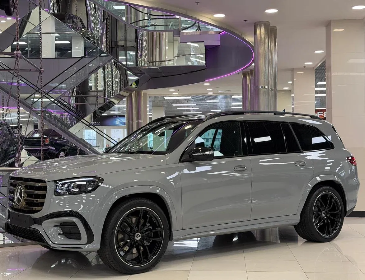 Mercedes-Benz GLS - фото 5