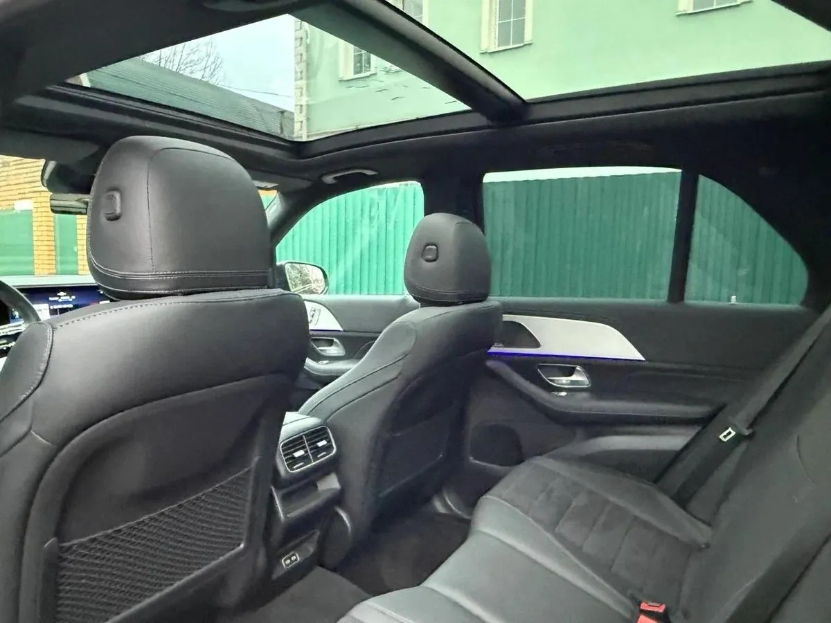 Mercedes-Benz GLE - фото 8