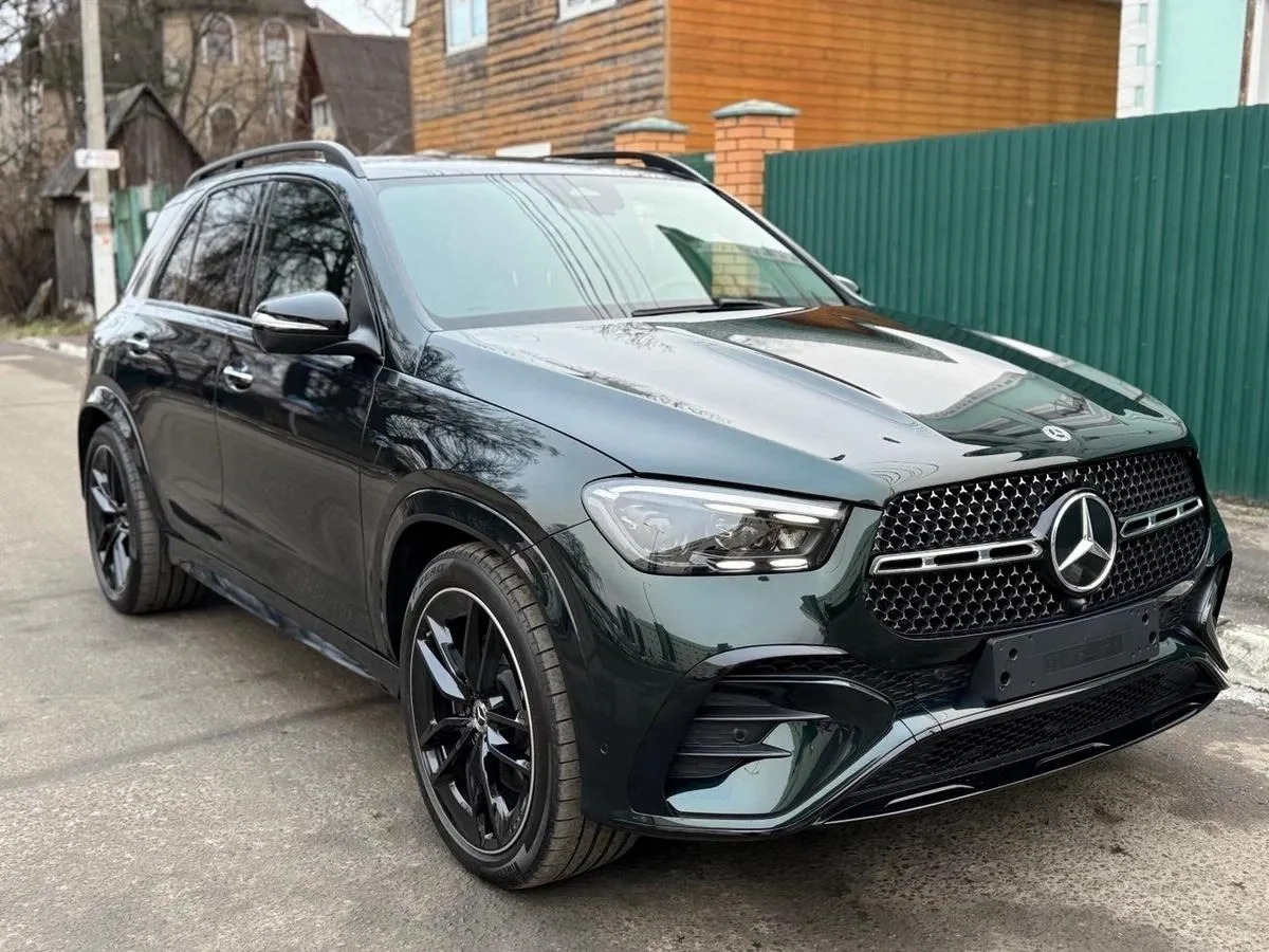 Mercedes-Benz GLE - фото 1
