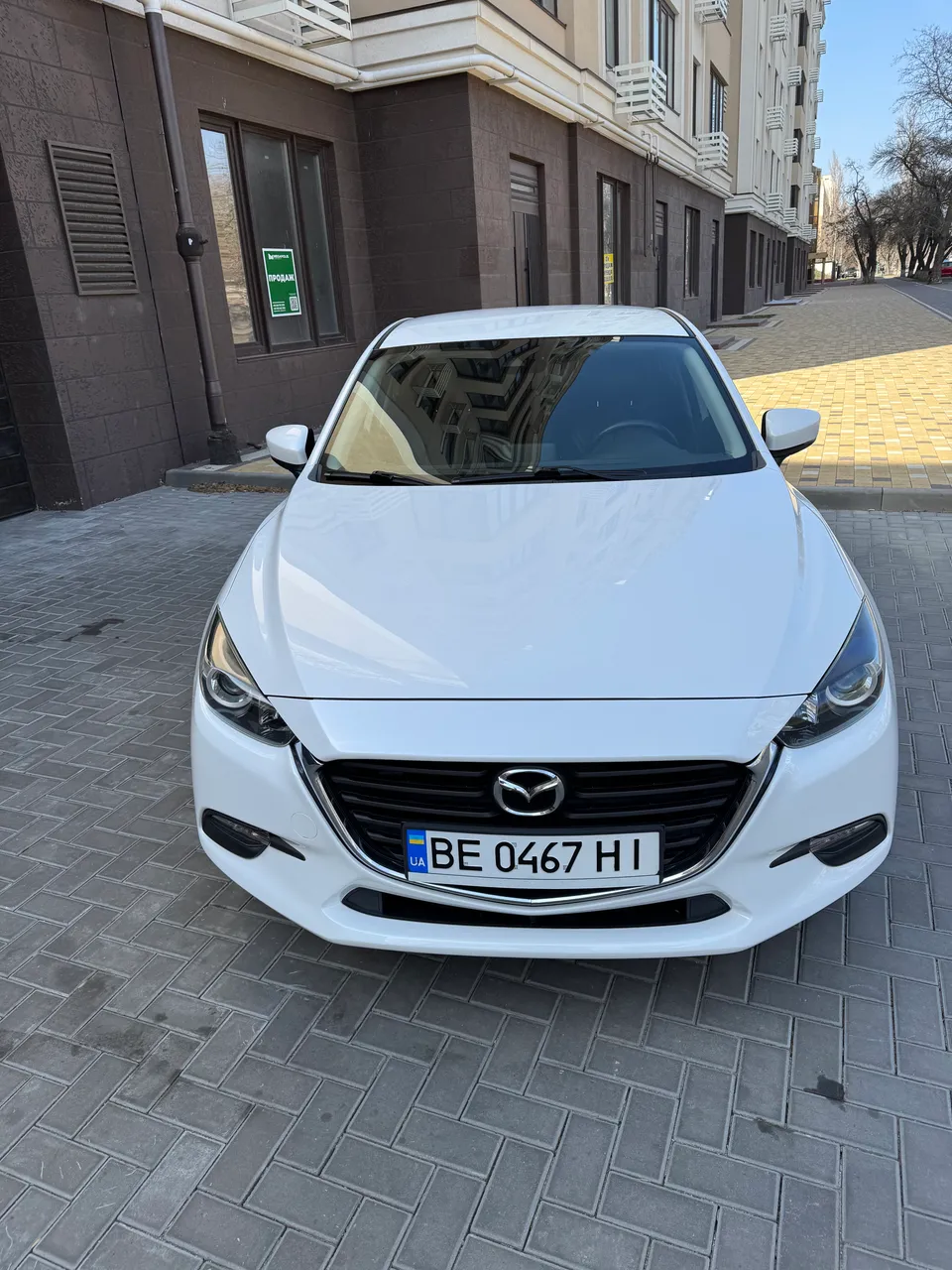 Mazda 3 - фото 4