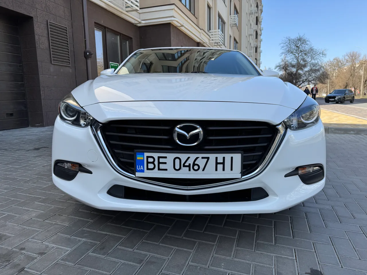 Mazda 3 - фото 3