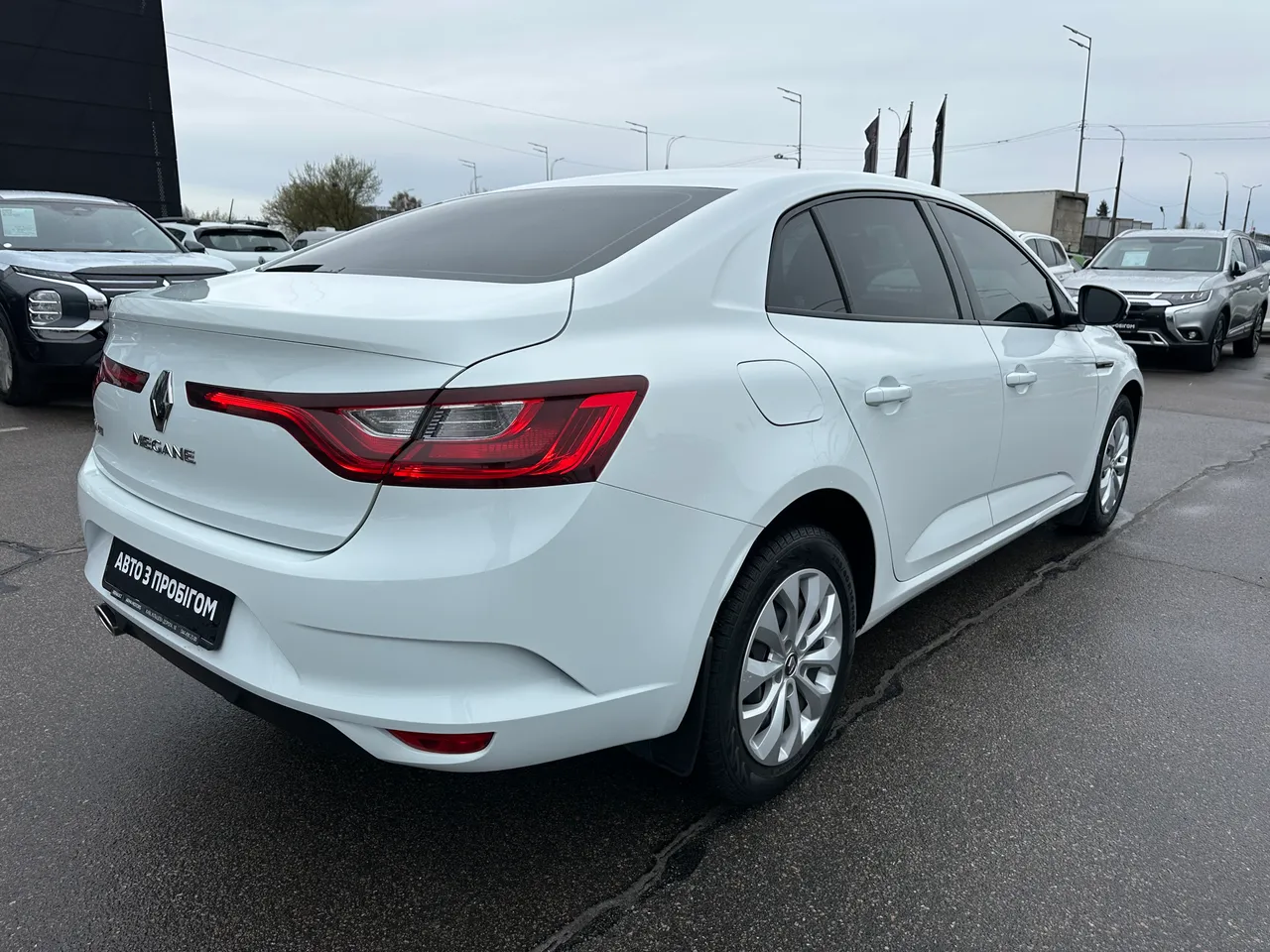 Renault Megane - фото 7