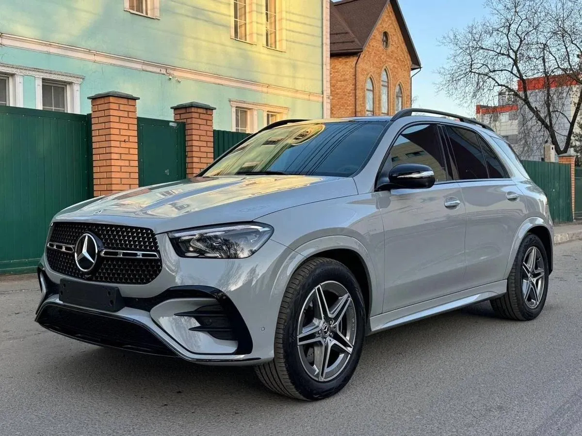 Mercedes-Benz GLE - фото 1