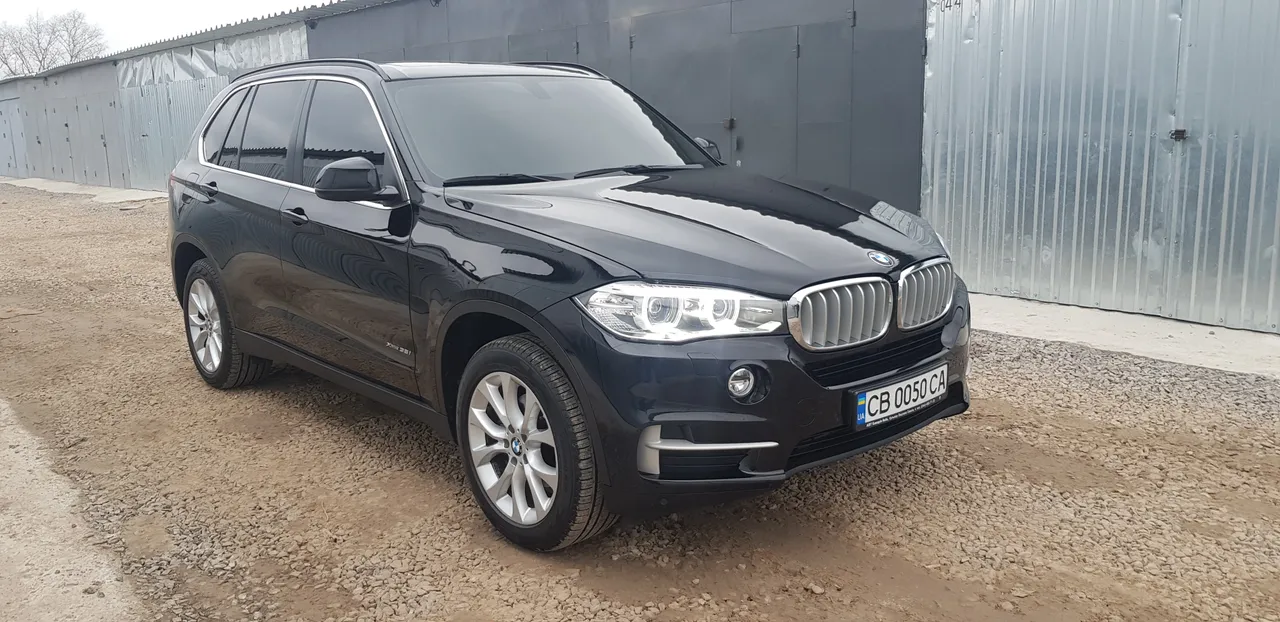 BMW X5 - фото 2