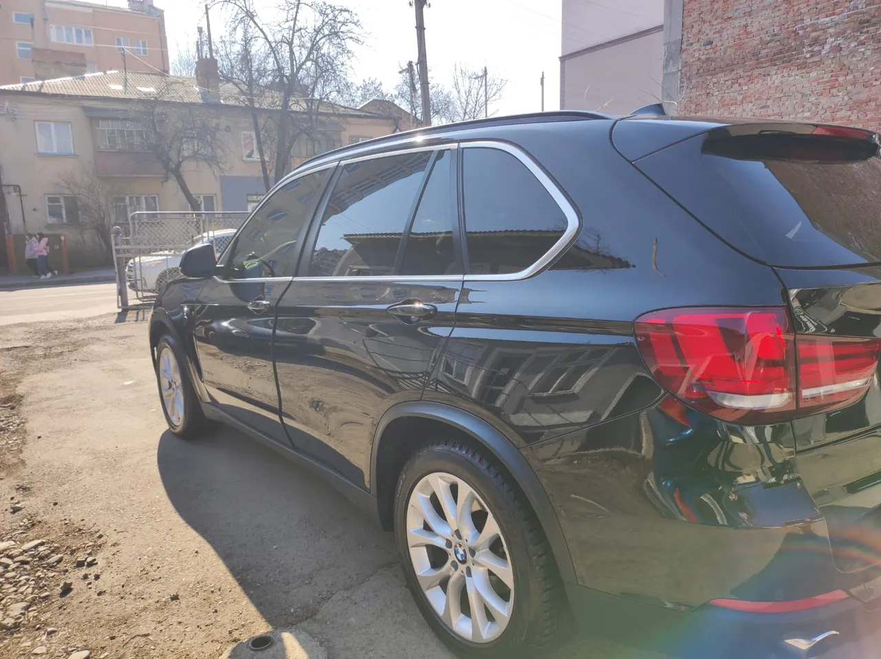 BMW X5 - фото 16