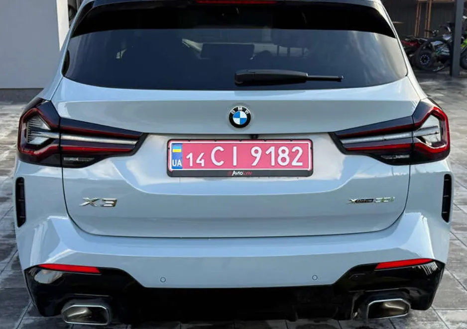 BMW X3 - фото 3