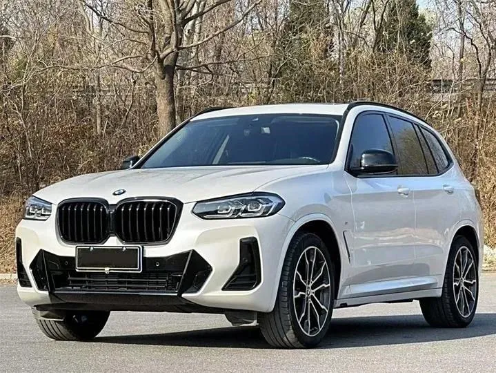 BMW X3 - фото 1