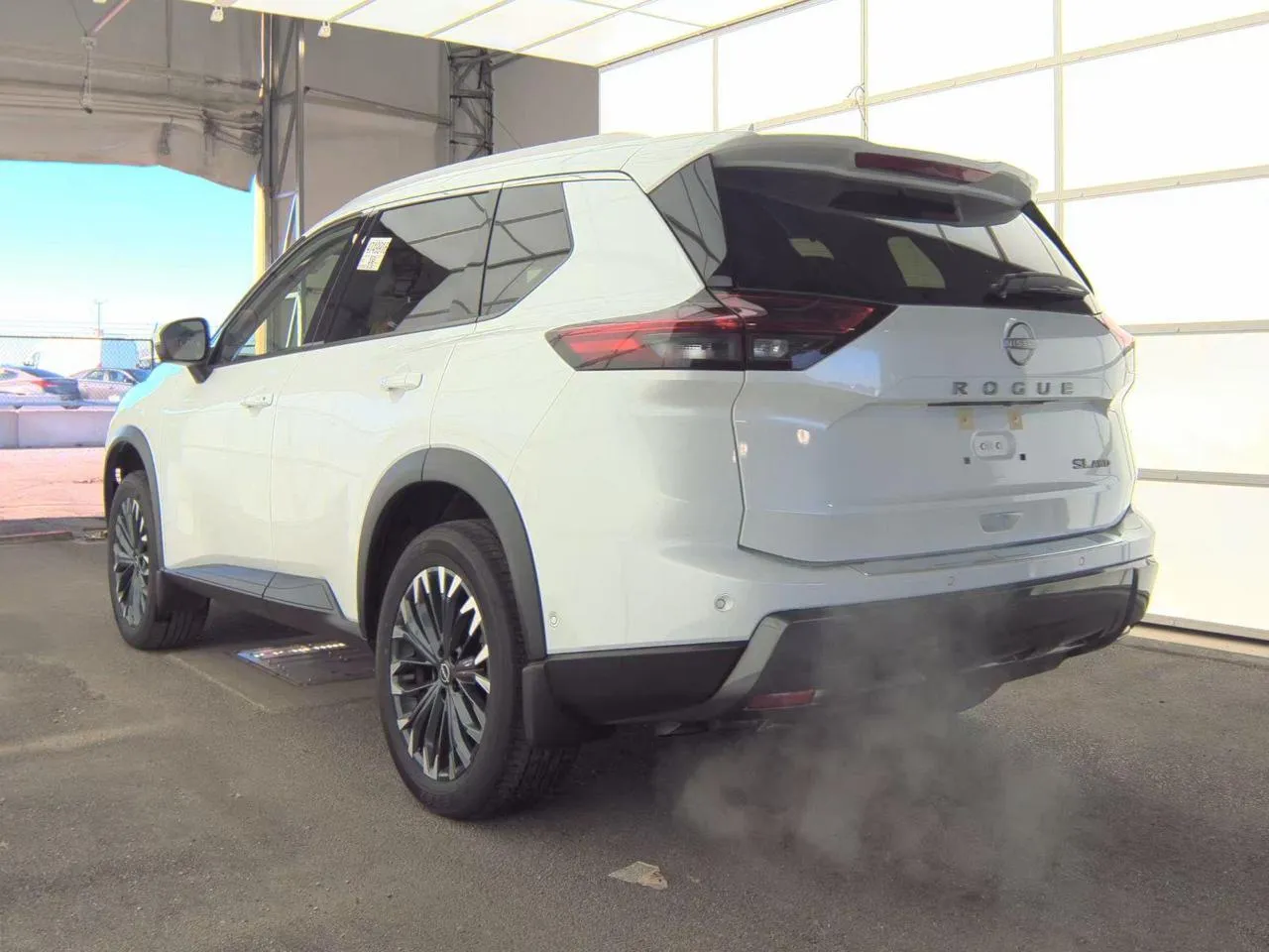 Nissan Rogue - фото 3