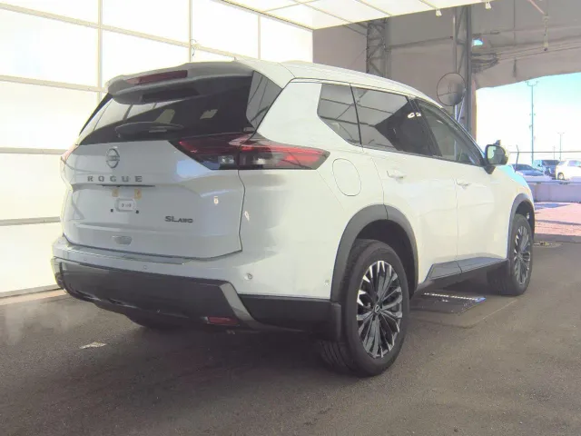 Nissan Rogue - фото 5