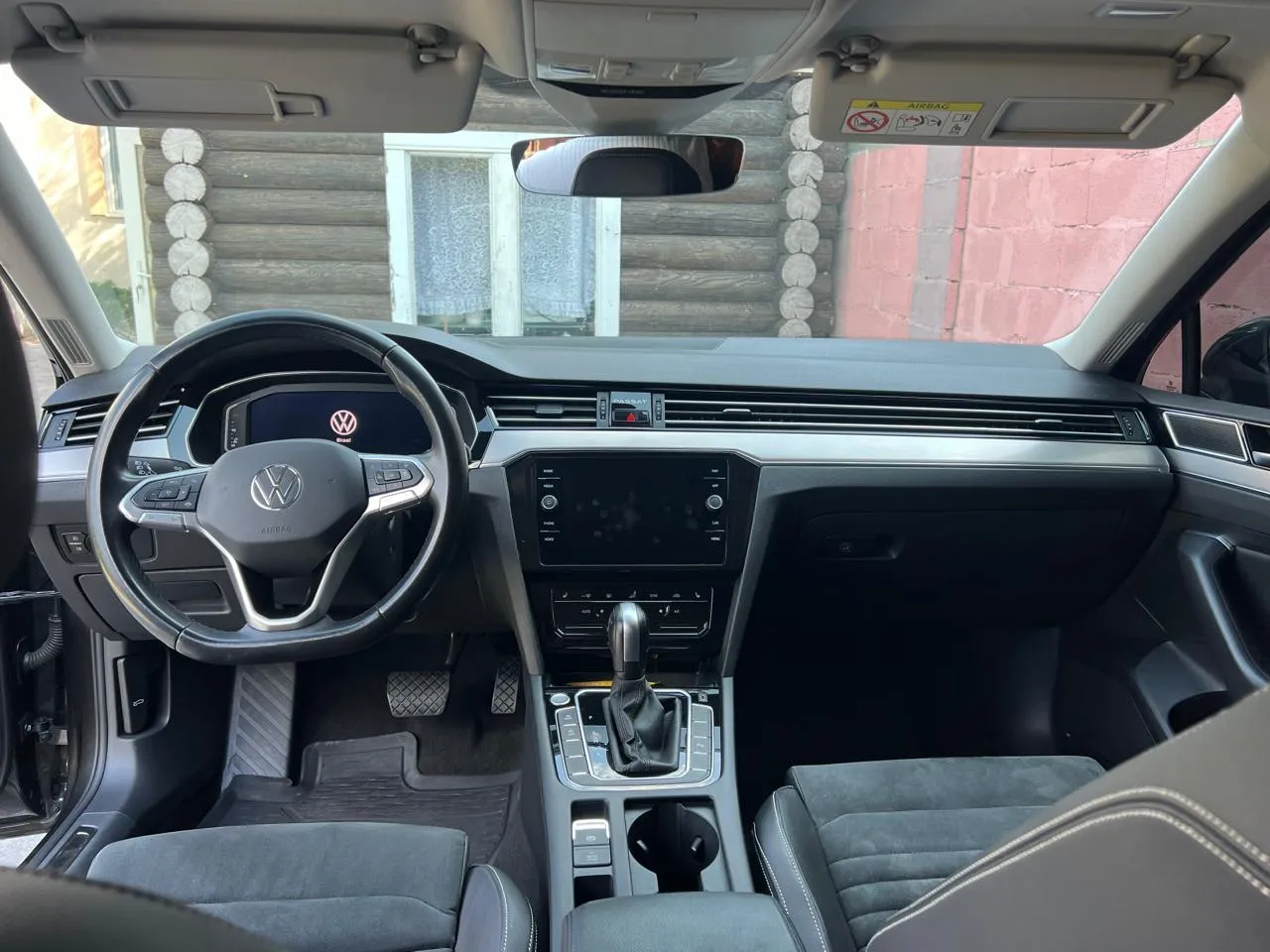 Volkswagen Passat - фото 5