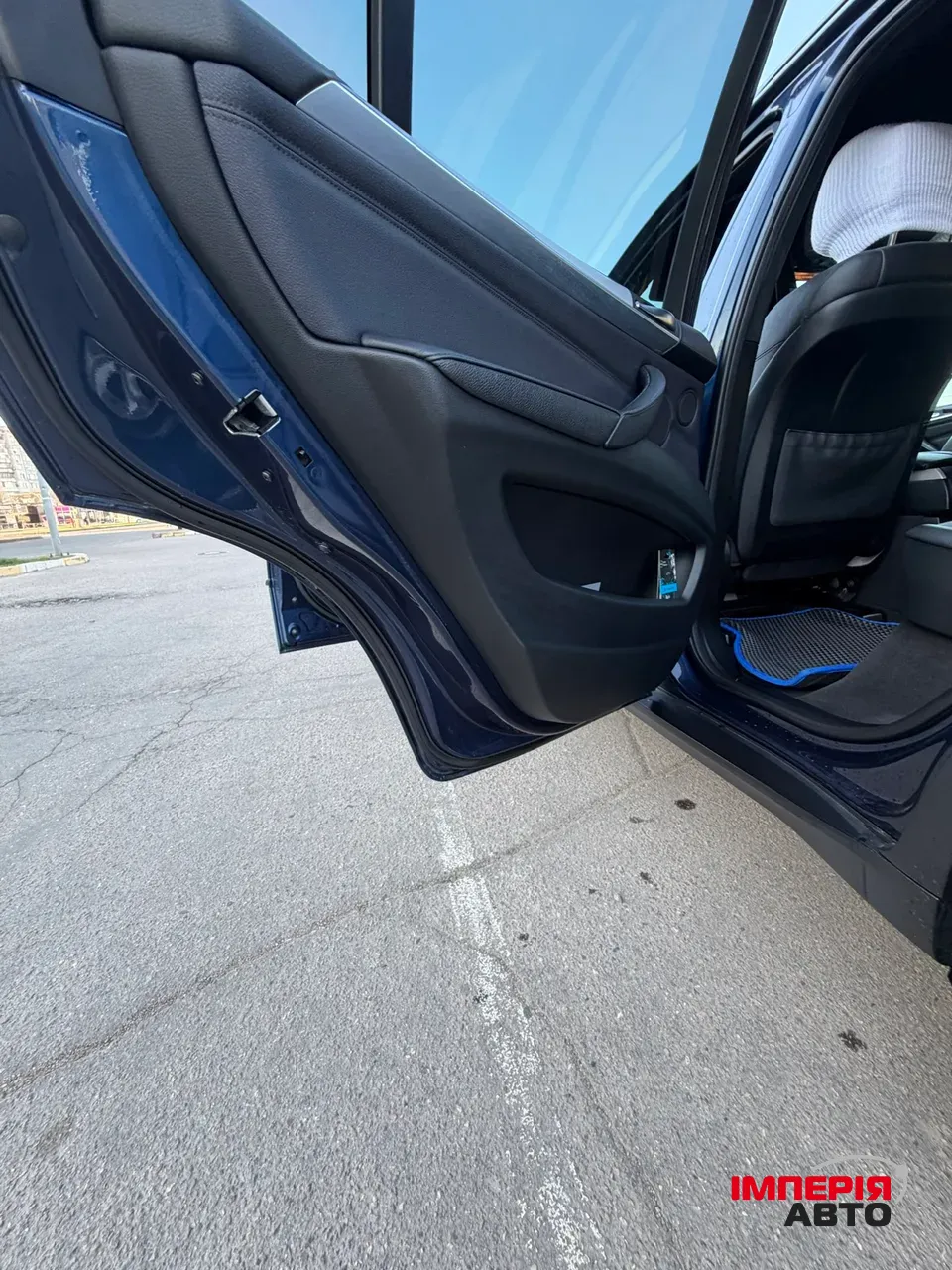 BMW X5 - фото 10