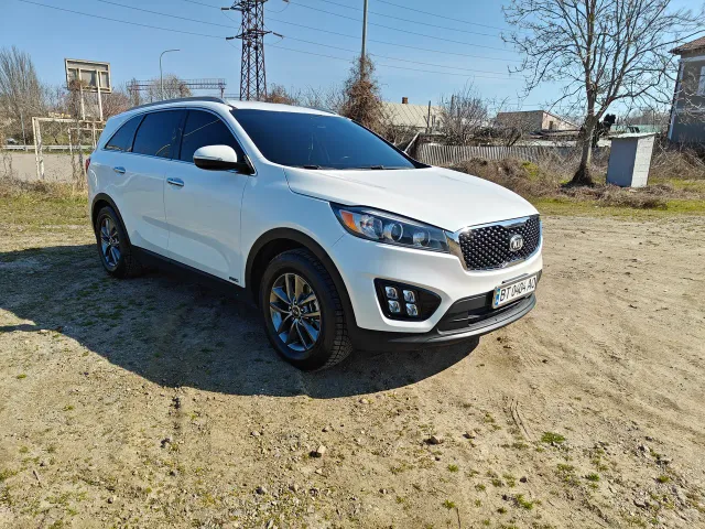 Kia Sorento - фото 2
