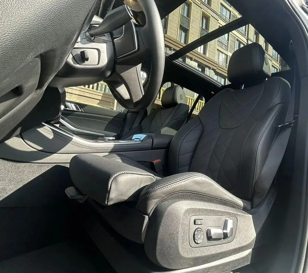 BMW X5 - фото 16