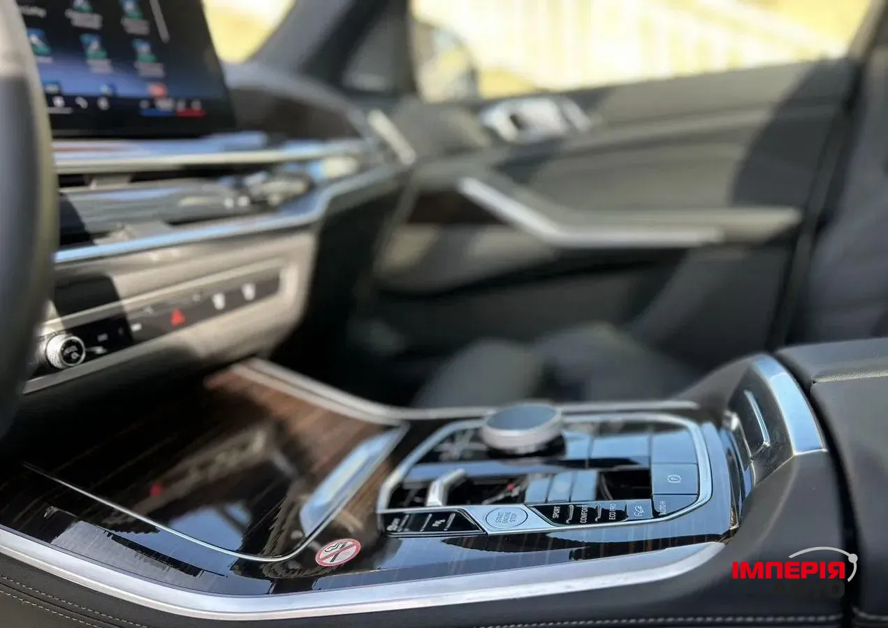 BMW X5 - фото 14