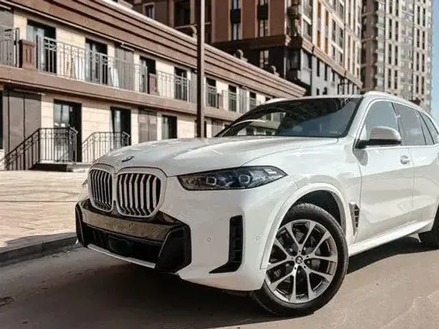 BMW X5 - фото 1