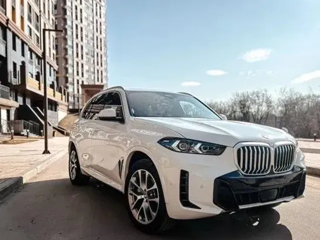 BMW X5 - фото 2