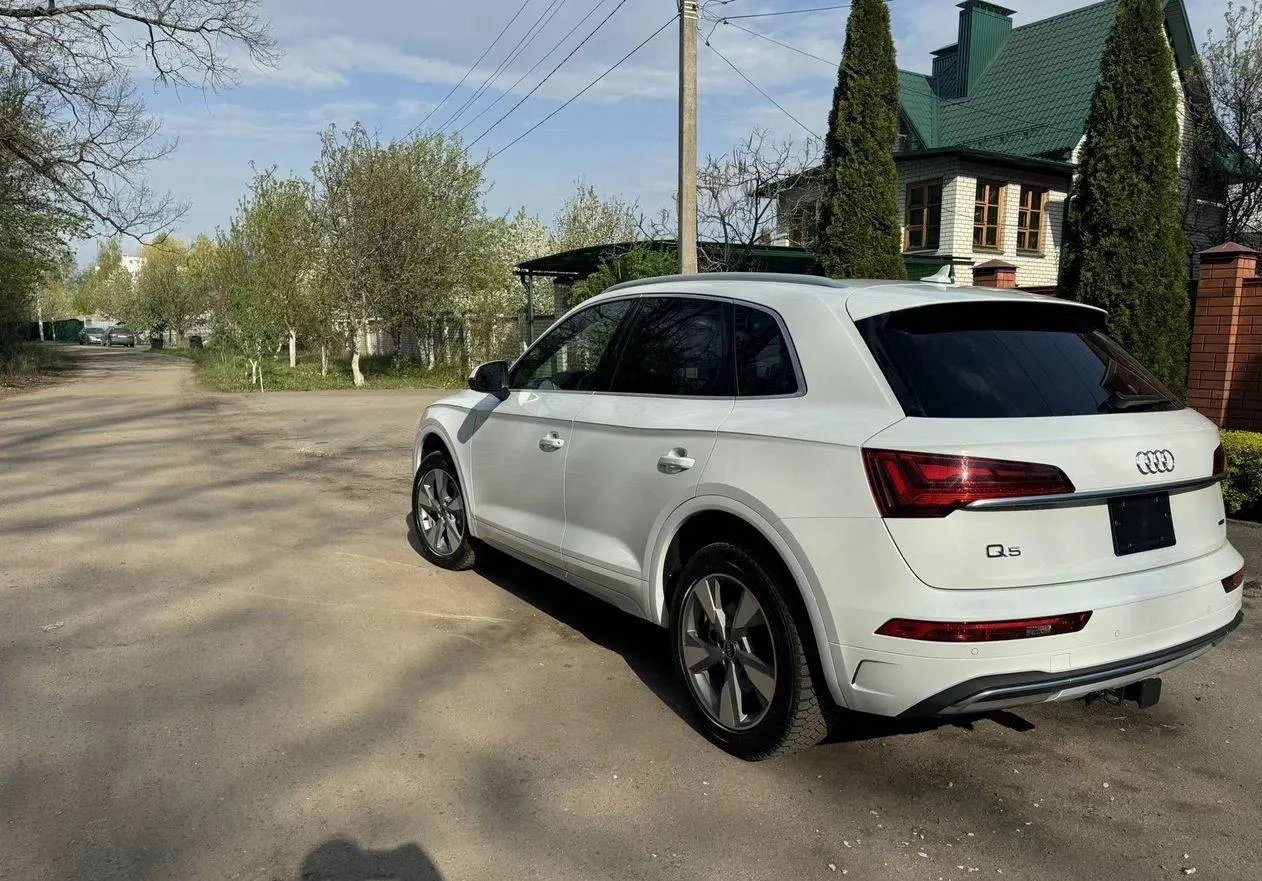 Audi Q5 - фото 4