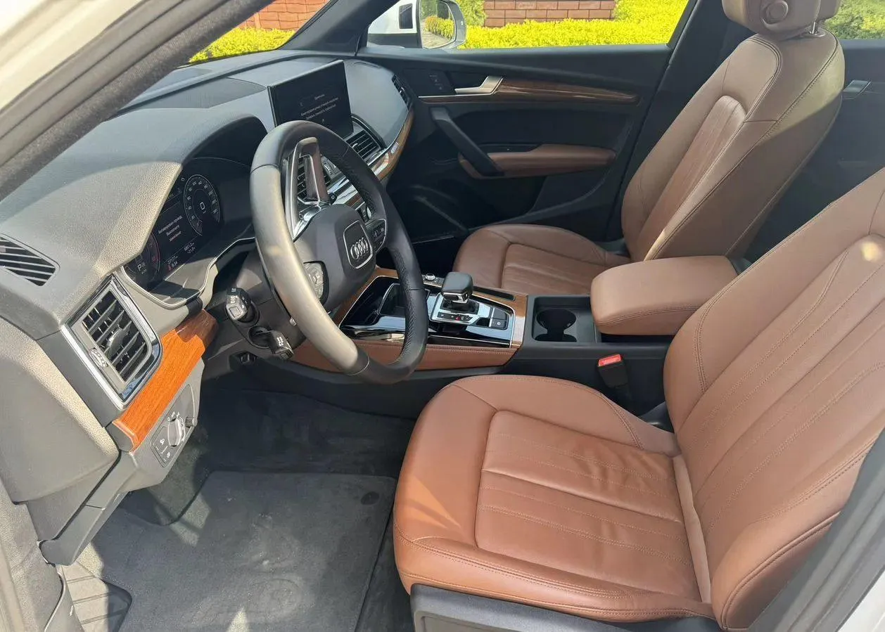 Audi Q5 - фото 5