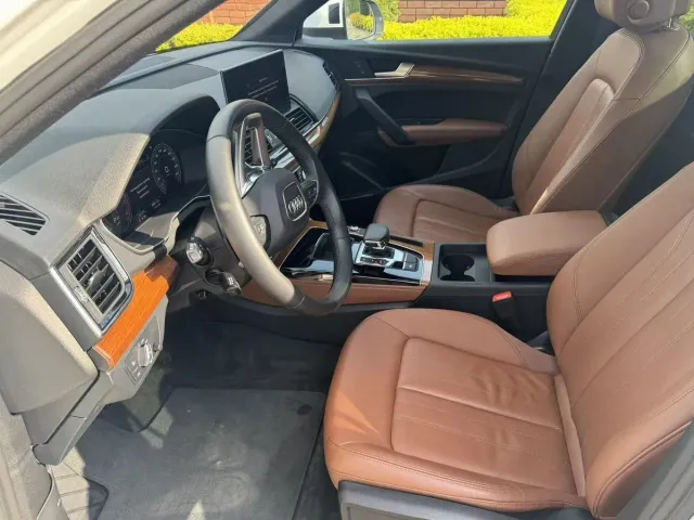 Audi Q5 - фото 5