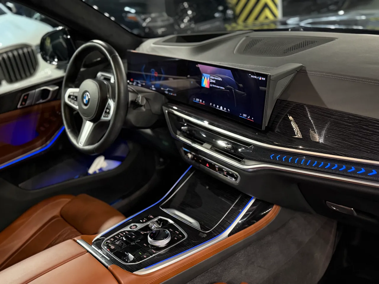 BMW X7 - фото 25