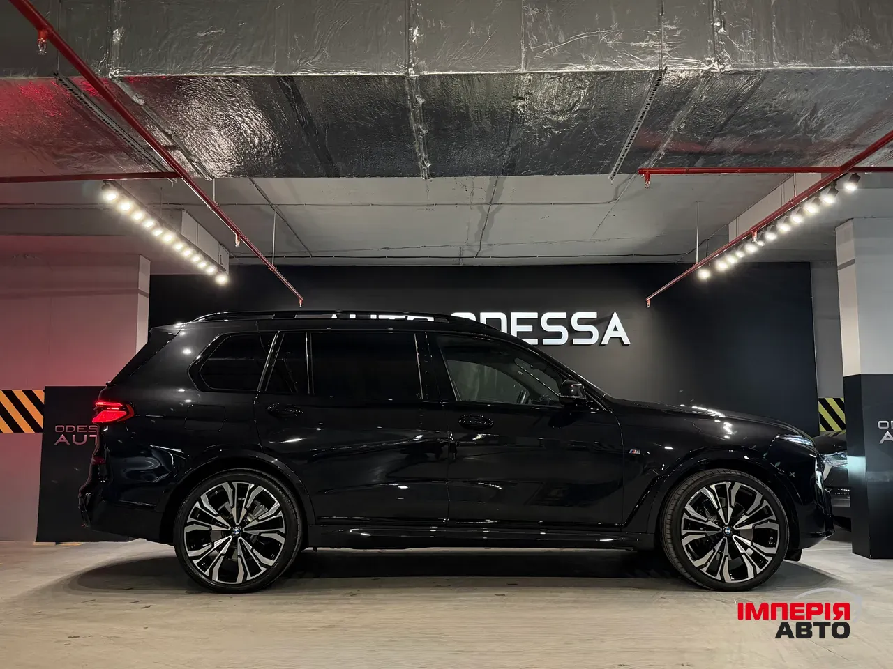 BMW X7 - фото 8